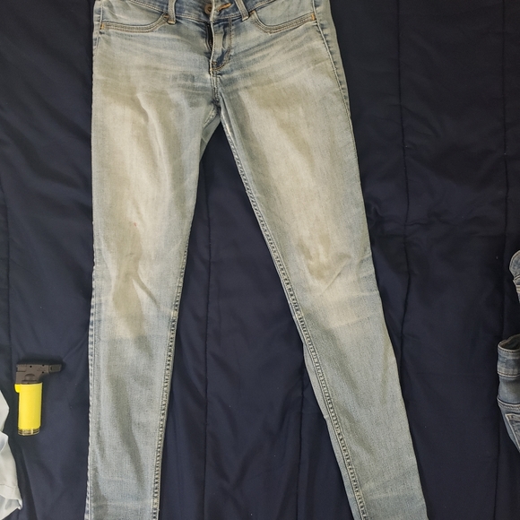 Hollister bundle of skinny jeans - Picture 5 of 7